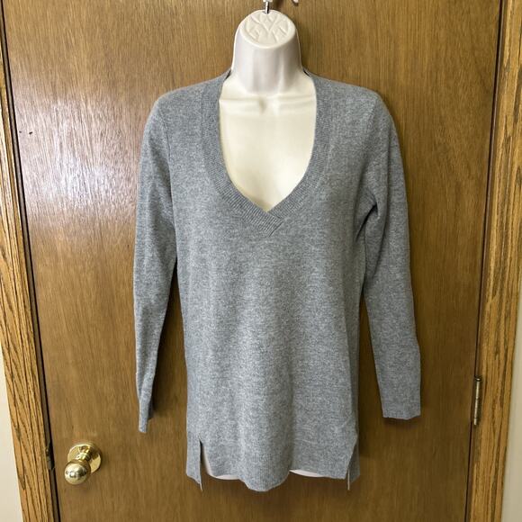 AG Adriano Goldschmied size XS Sweater V-neck Tunic WOOL/CASHMERE GRAY B25 - Picture 2 of 11